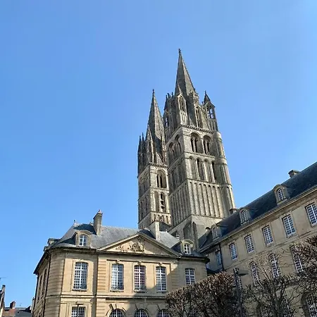 Affaire, Petit Dejeuner Offert En Hypercentre カーン