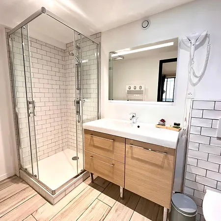 Апарт-отель Affaire, Petit Dejeuner Offert En Hypercentre 3*