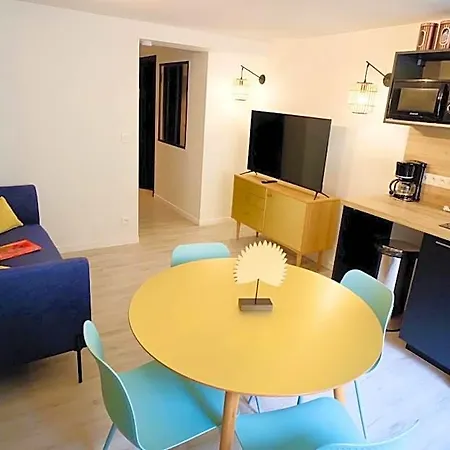 Affaire, Petit Dejeuner Offert En Hypercentre 3* Caen