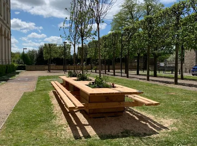 Affaire, Petit Déjeuner Offert En Hypercentre 3*