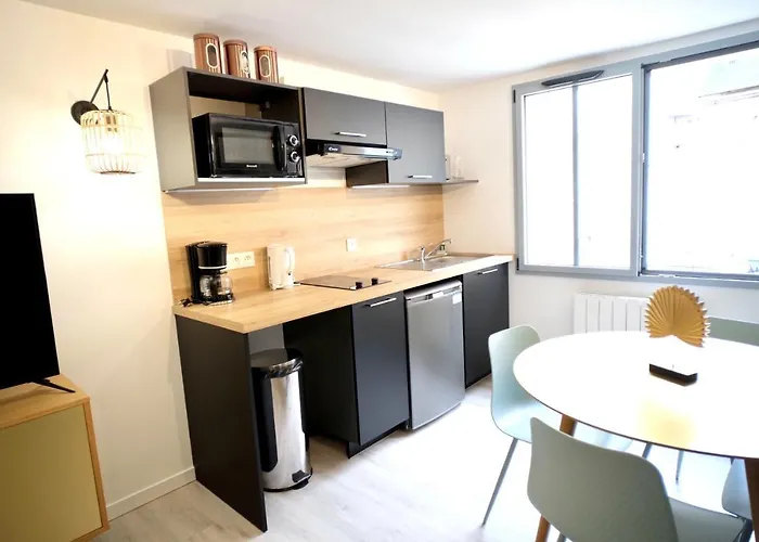 Apartahotel Affaire, Petit Déjeuner Offert En Hypercentre 3*