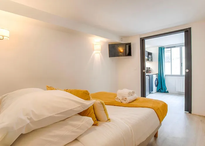 Affaire, Petit Déjeuner Offert En Hypercentre Apartahotel Caen