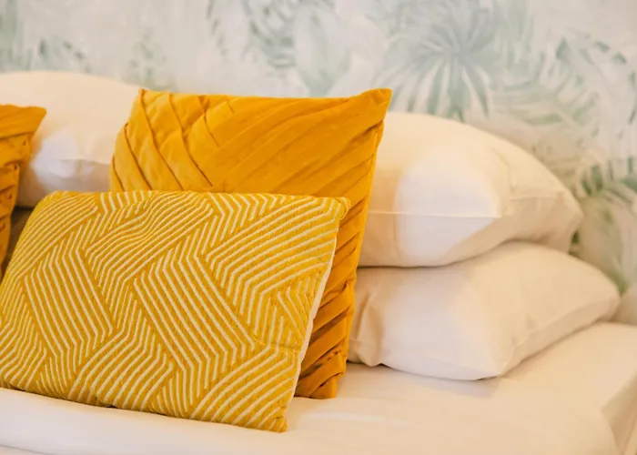 Affaire, Petit Dejeuner Offert En Hypercentre 3*